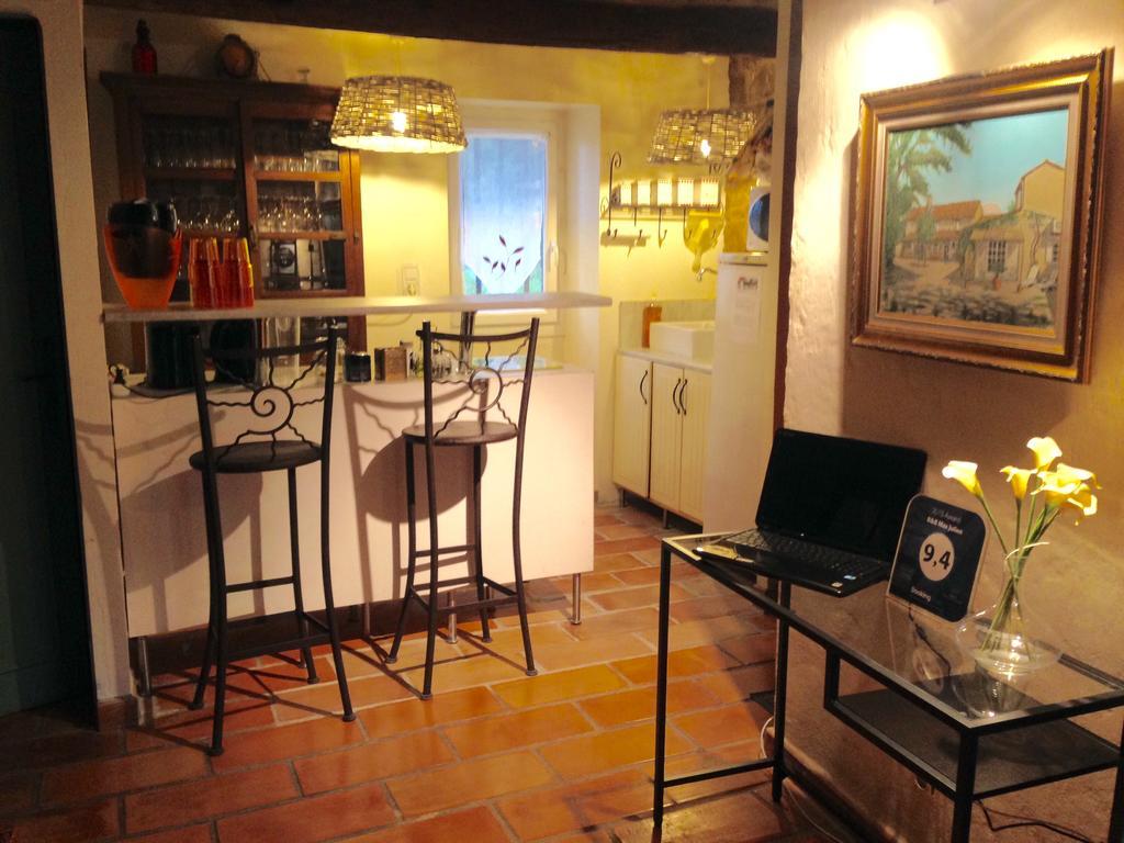Chambres D Hotes Le Mas Julien Piscine Chauffee Adult Only Оранж Екстериор снимка